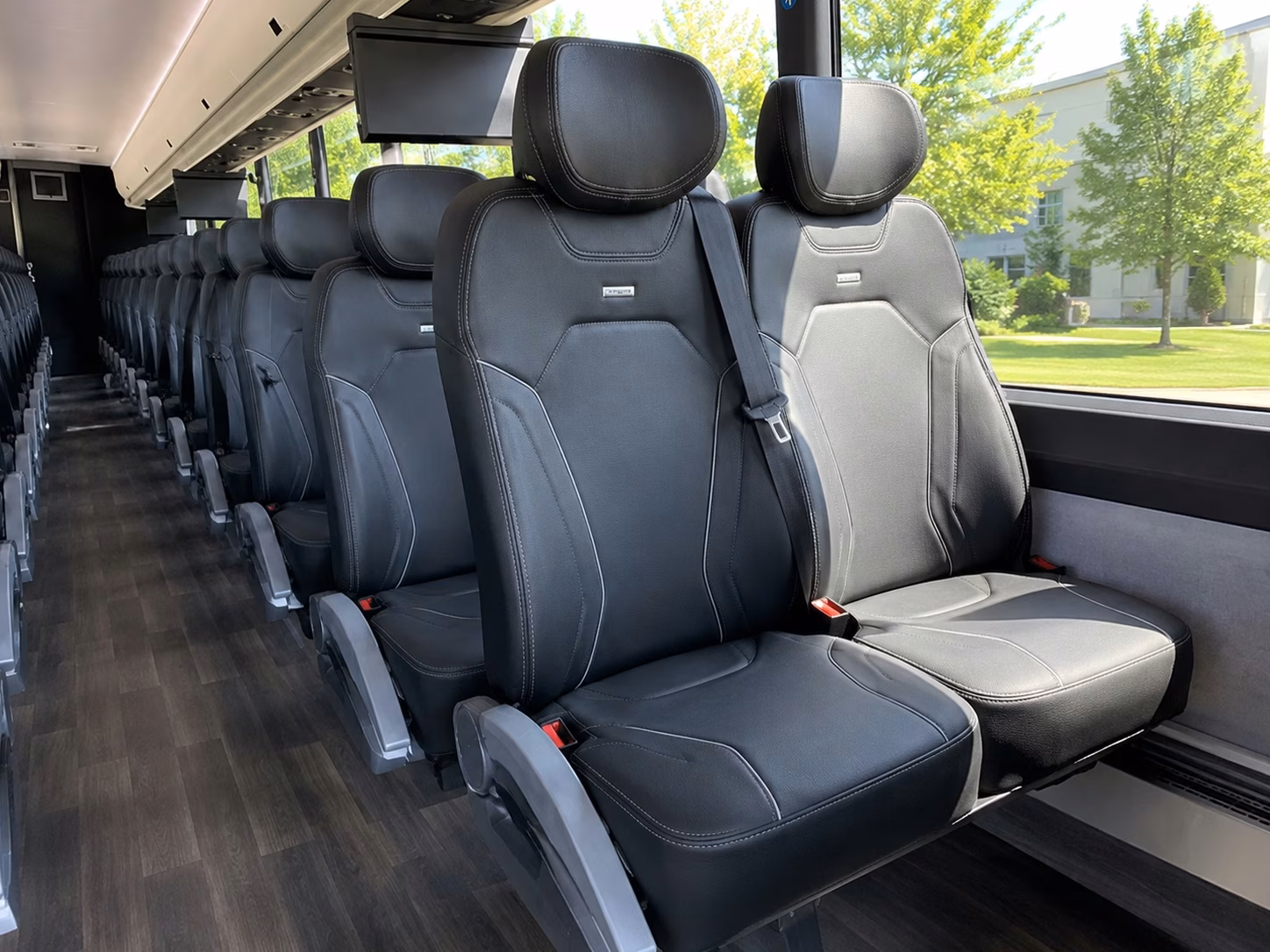 hotel to ceremony bus rentals for south san francisco weddings