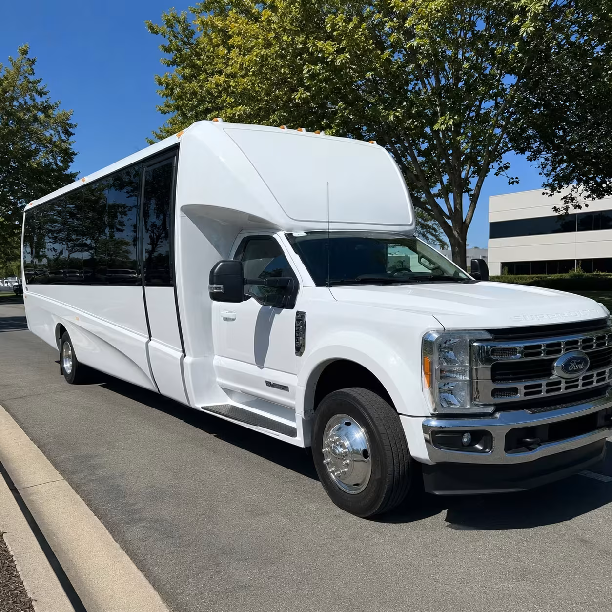 south san francisco 18 passenger minibus rental